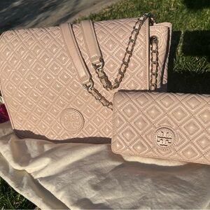 Tory Burch Quilted Marion Shoulder Handbag and matching wallet - Light Oak